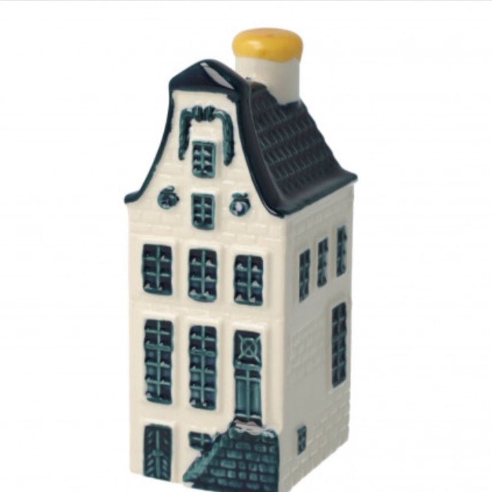 KLM's #9 Blue Delft House Collectible - Picture 2 of 13